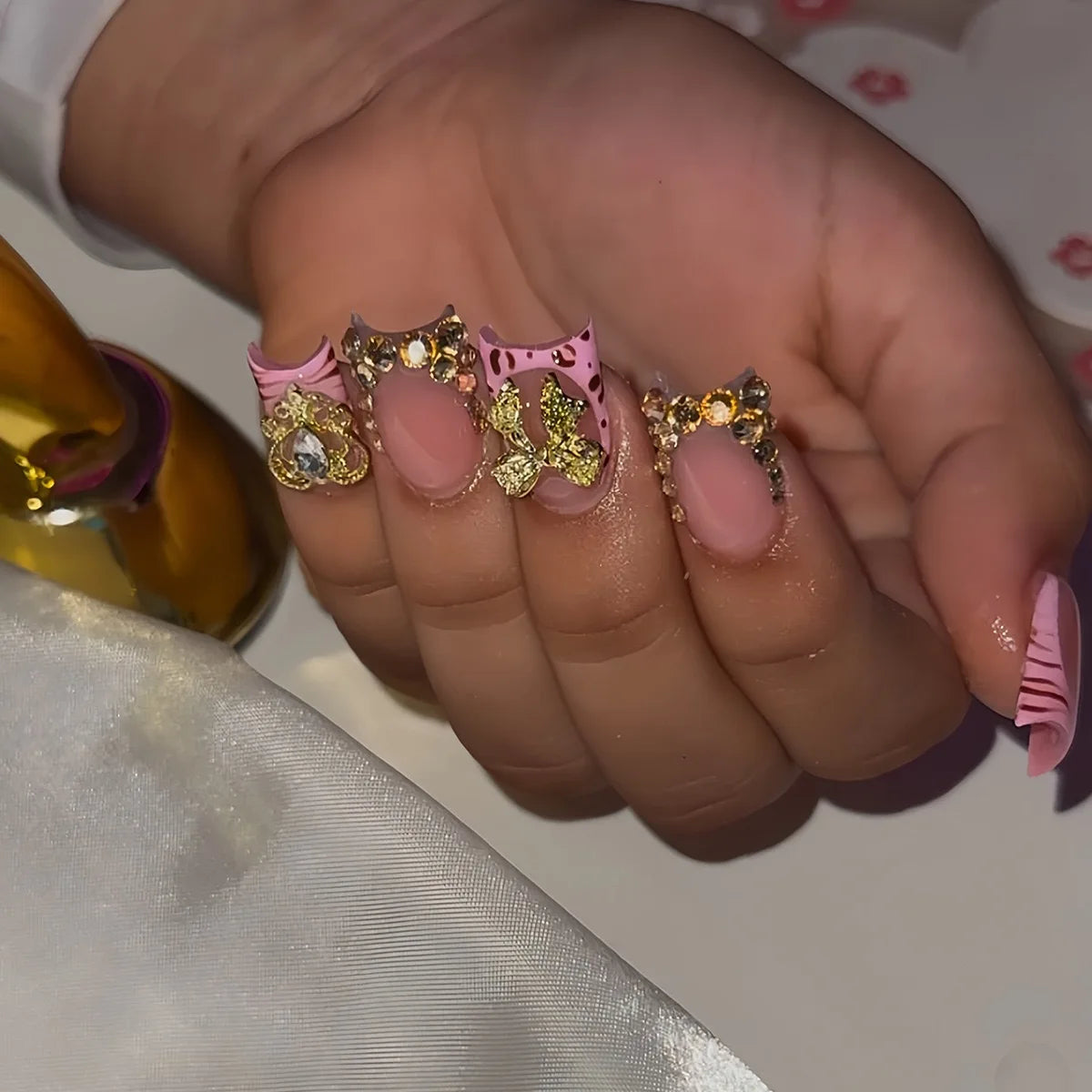 24pcs Flower Press on Nails Pink  Leopard Print French False Nails with Rhinestone Ballet Manicure
