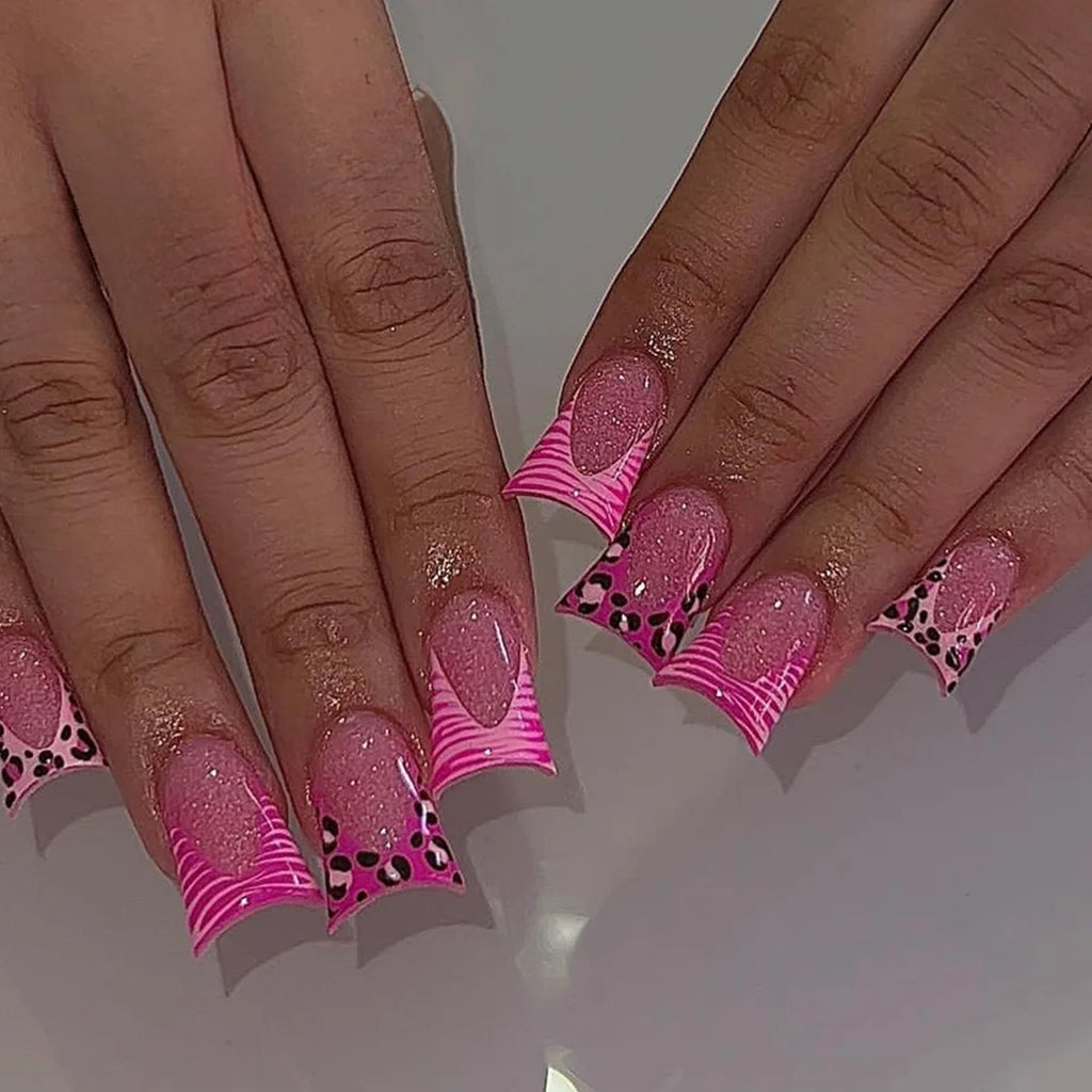 Duckbill  Pink Leopard print Nails