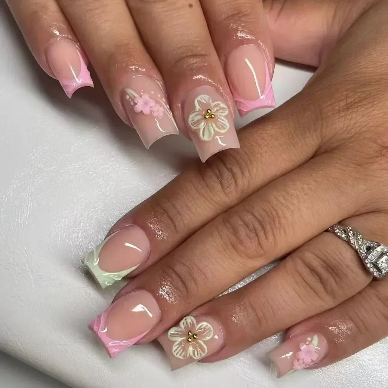24Pcs Mid Long Pink Leopard Nails with Bow Design